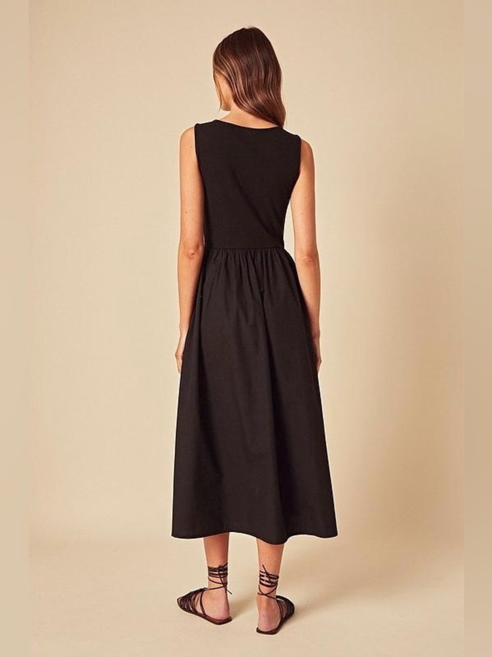 Nobody’s Child Black V neck Button Front Oak Midi Dress - Picture 4 of 4